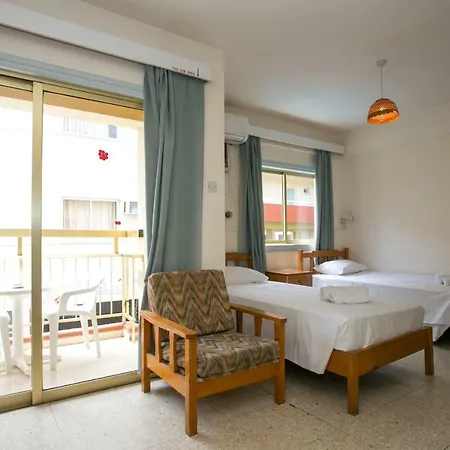 Appart hôtel Barbara Annex Ayía Nápa