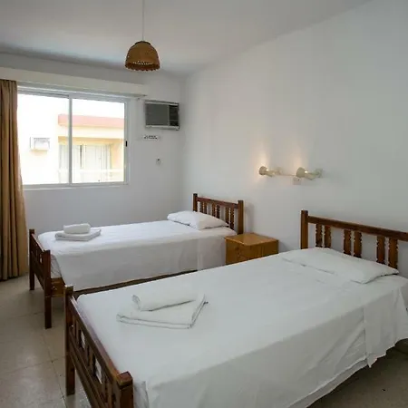 Appart hôtel Barbara Annex Ayía Nápa